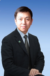 禹宝庆西服_副本.jpg